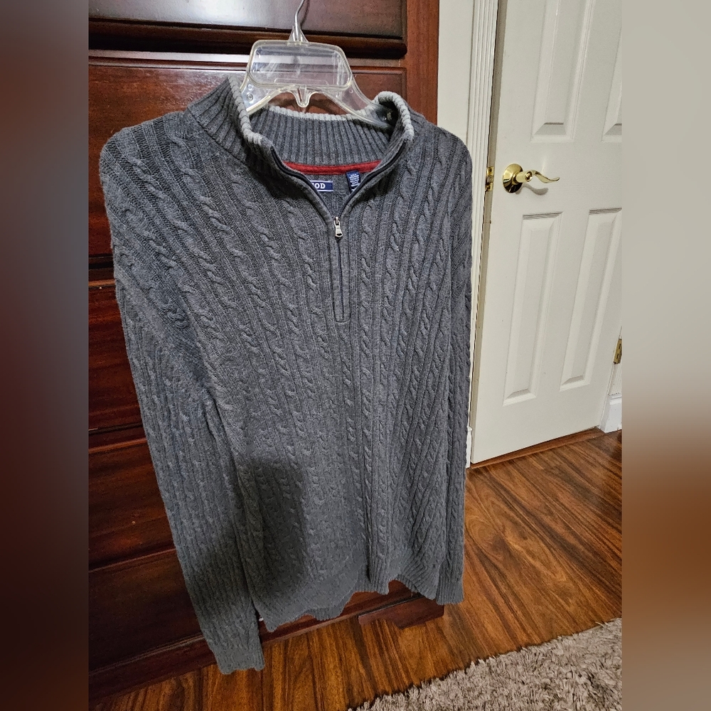 Izod cable sweater